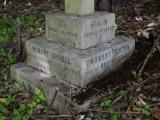 image of grave number 689399